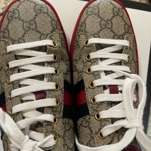 Gucci ace GG SUPREME SNEAKER